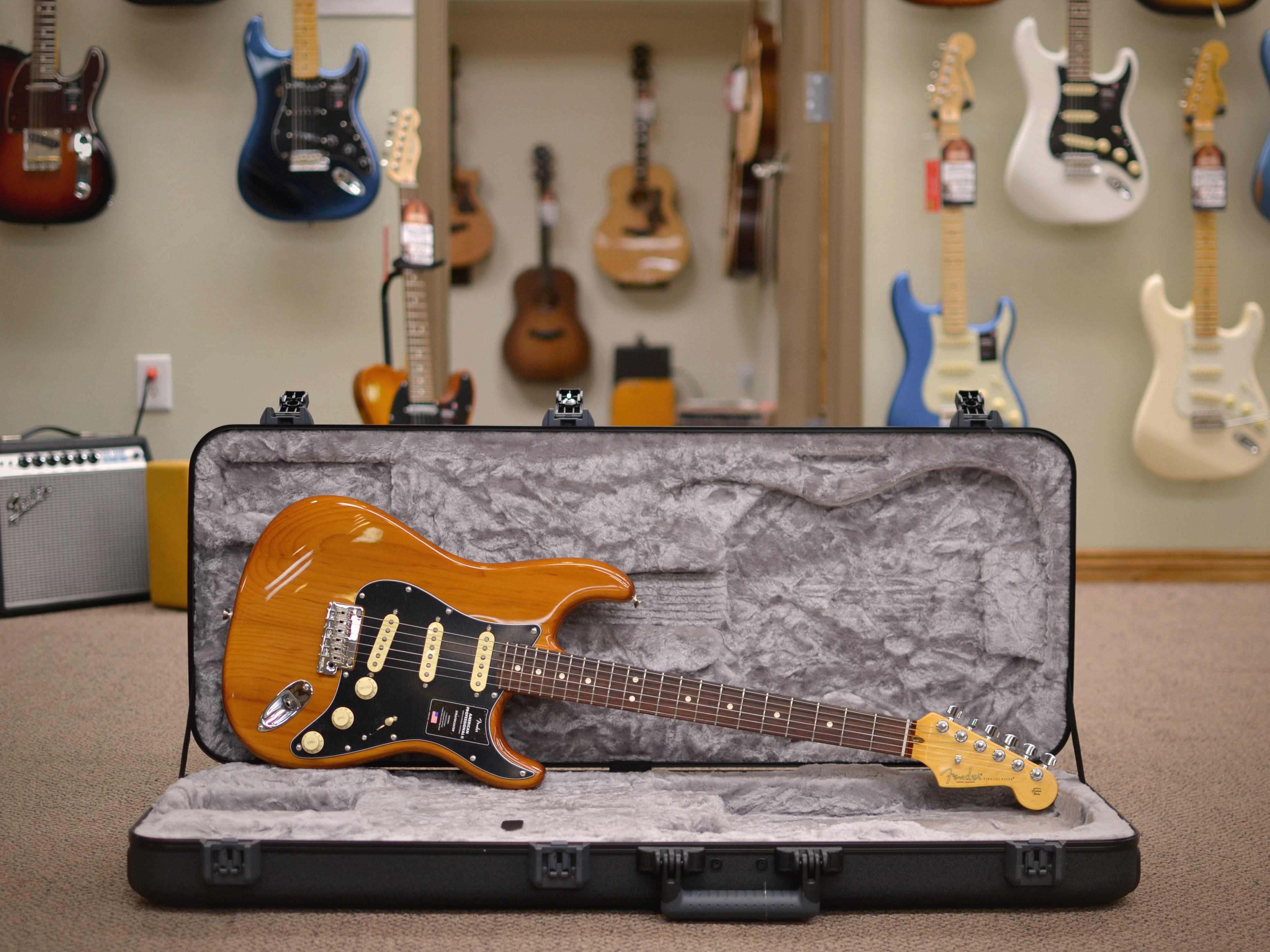 Fender American Professional II Stratocaster - Roasted Pine
